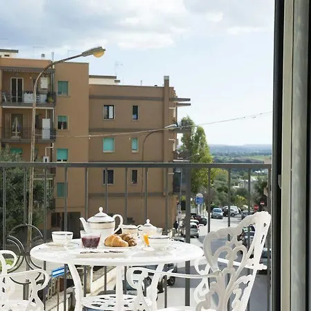 Dimora Cappuccini Alojamento de Acomodação e Pequeno-almoço 3*
