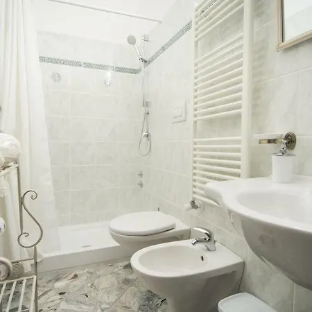 Bed and Breakfast Dimora Cappuccini 3*