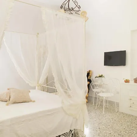 Dimora Cappuccini 3*