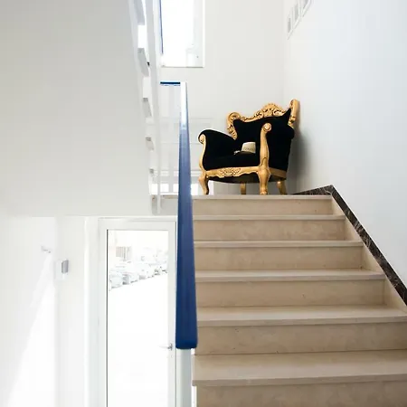 Dimora Cappuccini Bed & Breakfast 3*